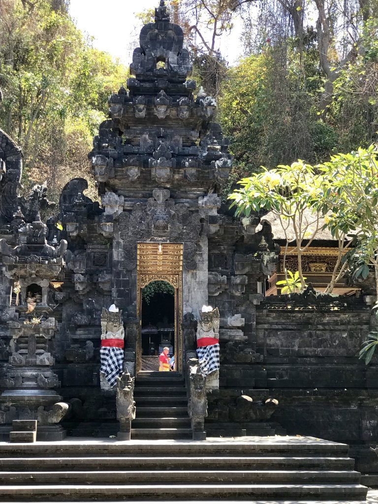 Batcave temple Goa Lawah East-Bali