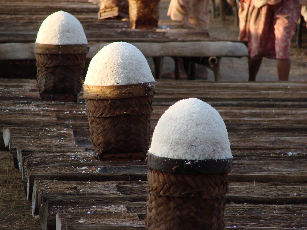 What to do in Amed_salt_production_on_the_beach